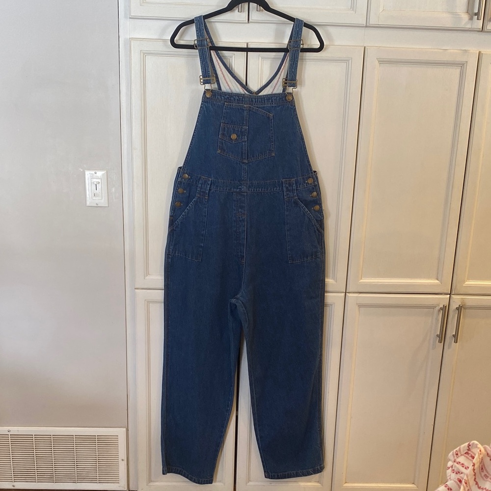 Wrangler Classic Blue Denim Overalls flat measurement: waist - 18” inseam 28.5” - Picture 3 of 12